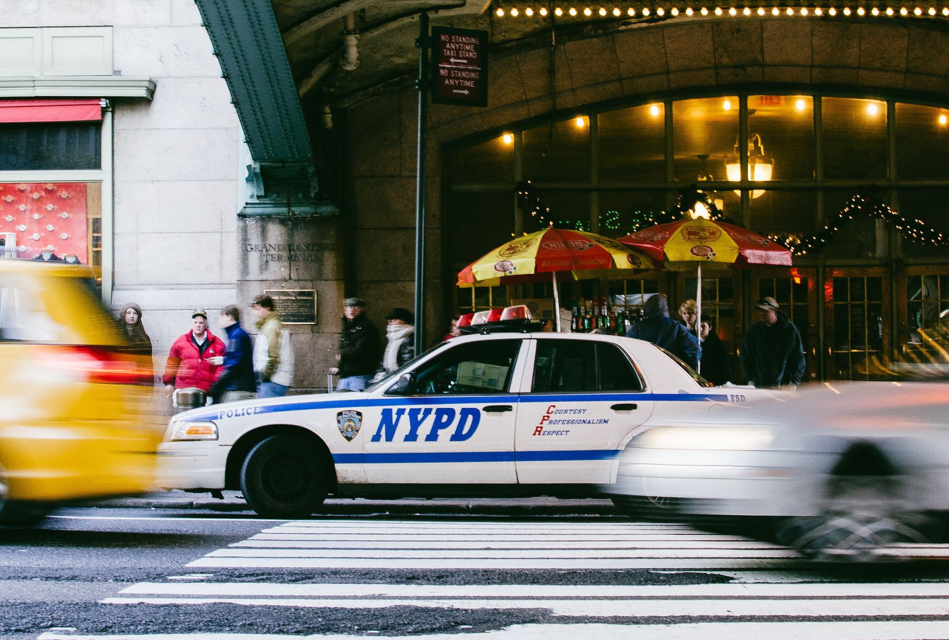 Ein Auto der New Yorker Polizei